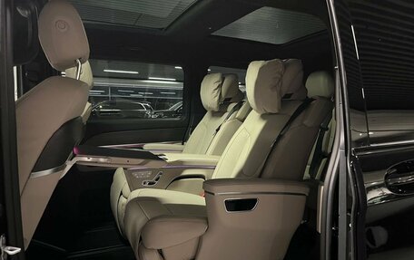 Mercedes-Benz V-Класс, 2024 год, 14 900 000 рублей, 11 фотография