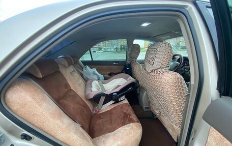 Toyota Camry V40, 2005 год, 1 400 000 рублей, 12 фотография