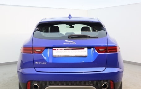 Jaguar E-Pace, 2019 год, 2 700 000 рублей, 4 фотография