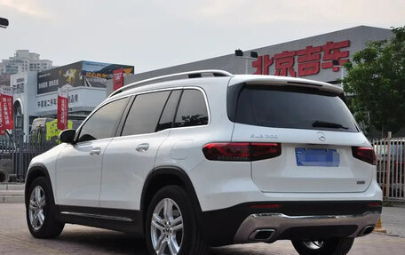 Mercedes-Benz GLB, 2023 год, 2 500 000 рублей, 3 фотография