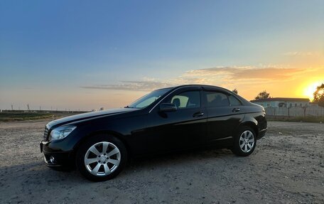 Mercedes-Benz C-Класс, 2010 год, 950 000 рублей, 2 фотография