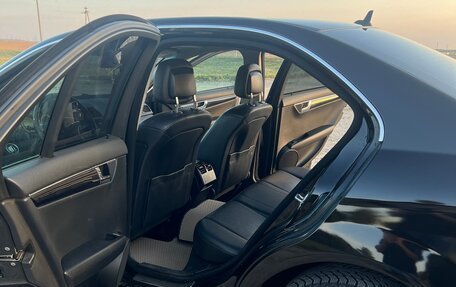 Mercedes-Benz C-Класс, 2010 год, 950 000 рублей, 7 фотография