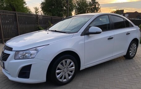 Chevrolet Cruze II, 2014 год, 780 000 рублей, 2 фотография