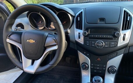 Chevrolet Cruze II, 2014 год, 780 000 рублей, 6 фотография