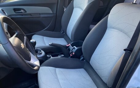 Chevrolet Cruze II, 2014 год, 780 000 рублей, 8 фотография