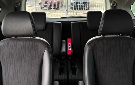 Honda Freed I, 2012 год, 1 259 000 рублей, 14 фотография