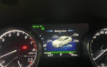 Toyota Camry, 2018 год, 3 100 000 рублей, 6 фотография