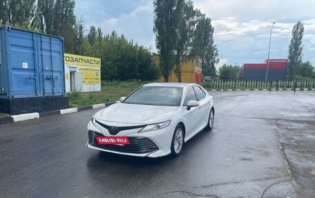 Toyota Camry, 2018 год, 3 100 000 рублей, 7 фотография