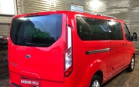 Ford Tourneo Custom I рестайлинг, 2013 год, 1 700 000 рублей, 3 фотография