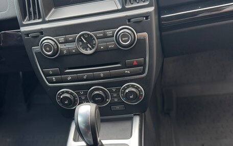 Land Rover Freelander II рестайлинг 2, 2014 год, 2 290 000 рублей, 20 фотография