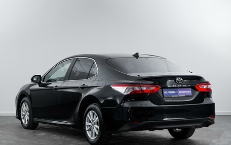 Toyota Camry, 2020 год, 2 469 000 рублей, 2 фотография