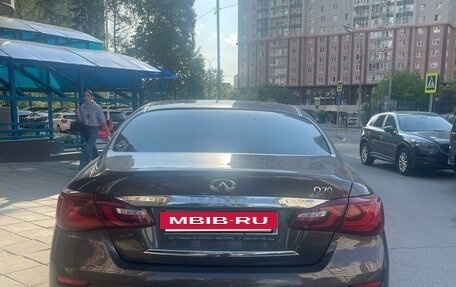 Infiniti Q70 I, 2015 год, 2 100 000 рублей, 6 фотография