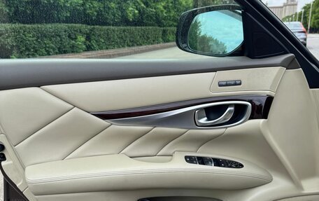 Infiniti Q70 I, 2015 год, 2 100 000 рублей, 19 фотография