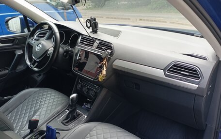 Volkswagen Tiguan II, 2020 год, 2 600 000 рублей, 7 фотография
