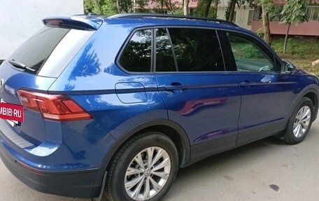 Volkswagen Tiguan II, 2020 год, 2 600 000 рублей, 5 фотография