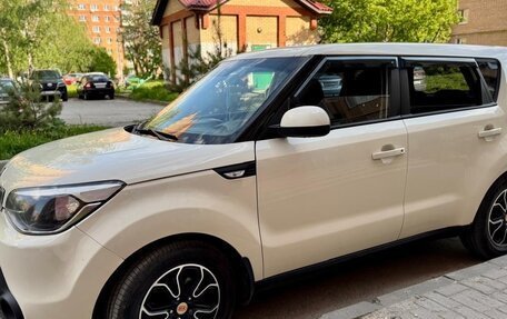 KIA Soul II рестайлинг, 2014 год, 1 000 050 рублей, 8 фотография