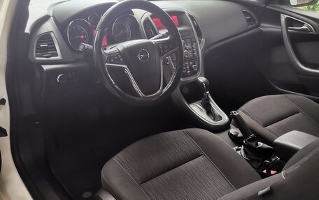 Opel Astra J, 2014 год, 830 000 рублей, 7 фотография