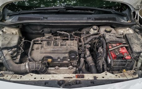 Opel Astra J, 2014 год, 830 000 рублей, 9 фотография