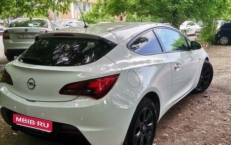 Opel Astra J, 2014 год, 830 000 рублей, 3 фотография