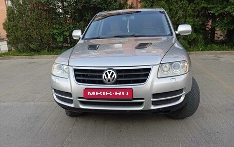 Volkswagen Touareg III, 2005 год, 900 000 рублей, 1 фотография