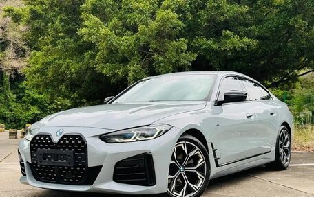 BMW 4 серия, 2022 год, 4 850 000 рублей, 1 фотография