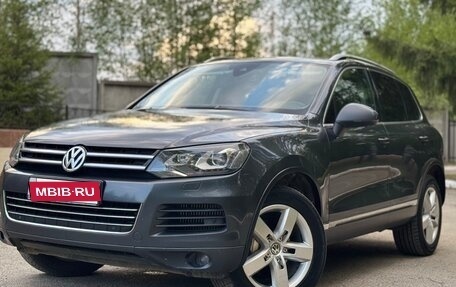 Volkswagen Touareg III, 2012 год, 2 200 000 рублей, 1 фотография