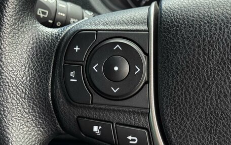 Toyota Noah III, 2018 год, 2 299 000 рублей, 23 фотография