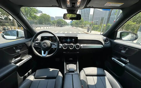 Mercedes-Benz GLB, 2021 год, 2 530 000 рублей, 19 фотография