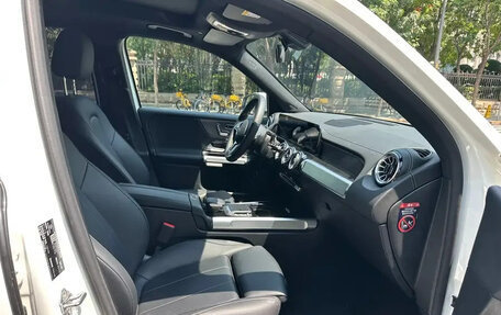Mercedes-Benz GLB, 2021 год, 2 530 000 рублей, 25 фотография