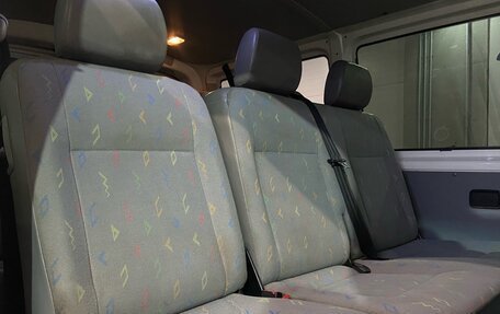 Volkswagen Caravelle T5, 2008 год, 915 000 рублей, 12 фотография