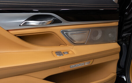 BMW 7 серия, 2016 год, 4 990 000 рублей, 23 фотография