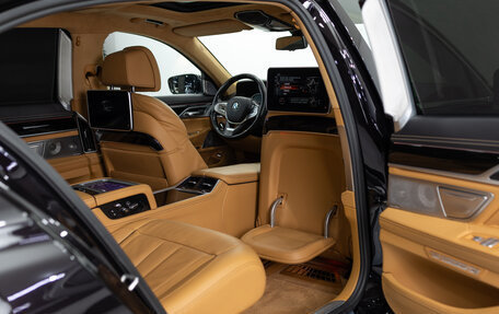 BMW 7 серия, 2016 год, 4 990 000 рублей, 27 фотография
