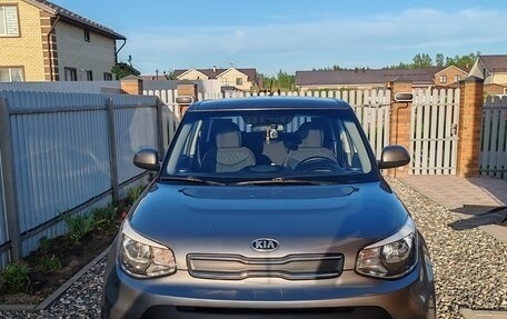 KIA Soul II рестайлинг, 2017 год, 1 298 000 рублей, 6 фотография