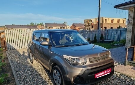 KIA Soul II рестайлинг, 2017 год, 1 298 000 рублей, 5 фотография