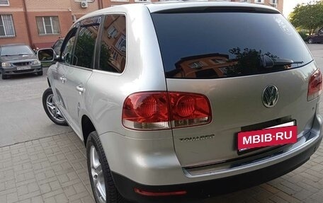 Volkswagen Touareg III, 2005 год, 900 000 рублей, 7 фотография