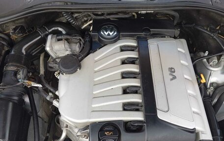 Volkswagen Touareg III, 2005 год, 900 000 рублей, 24 фотография