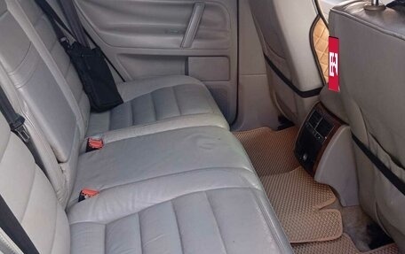 Volkswagen Touareg III, 2005 год, 900 000 рублей, 14 фотография