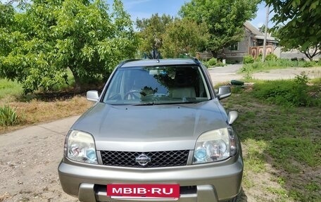 Nissan X-Trail, 2001 год, 900 000 рублей, 2 фотография