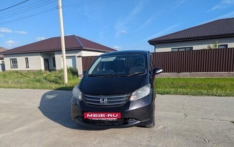 Honda Freed I, 2010 год, 950 000 рублей, 8 фотография