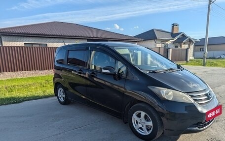 Honda Freed I, 2010 год, 950 000 рублей, 11 фотография