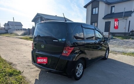 Honda Freed I, 2010 год, 950 000 рублей, 9 фотография