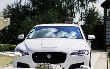 Jaguar XF II, 2016 год, 2 900 000 рублей, 3 фотография