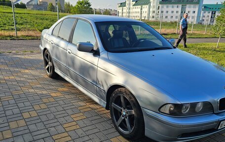 BMW 5 серия, 2003 год, 850 000 рублей, 3 фотография