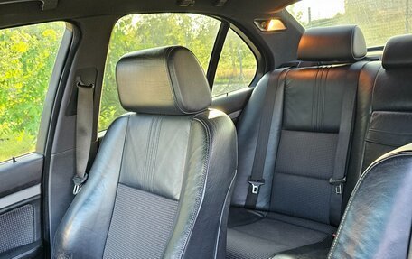 BMW 5 серия, 2003 год, 850 000 рублей, 16 фотография