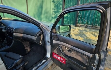 BMW 5 серия, 2003 год, 850 000 рублей, 12 фотография
