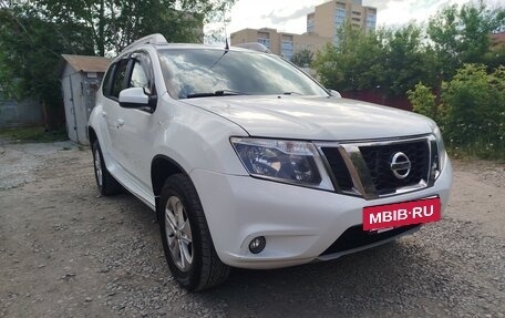Nissan Terrano III, 2014 год, 1 050 000 рублей, 4 фотография