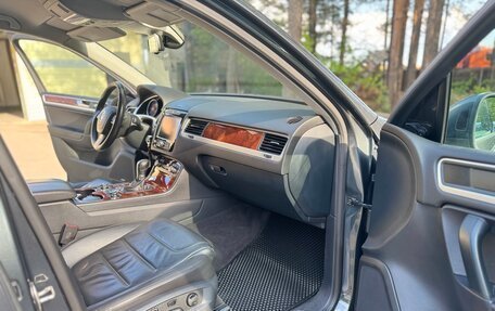 Volkswagen Touareg III, 2012 год, 2 200 000 рублей, 6 фотография
