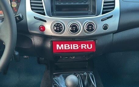 Mitsubishi L200 IV рестайлинг, 2013 год, 1 490 000 рублей, 17 фотография