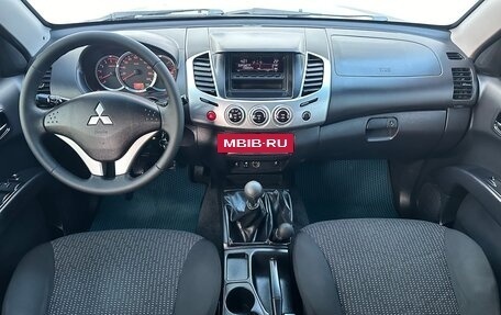 Mitsubishi L200 IV рестайлинг, 2013 год, 1 490 000 рублей, 18 фотография