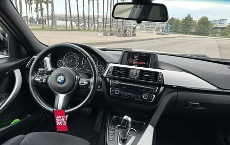 BMW 3 серия, 2017 год, 1 380 000 рублей, 9 фотография